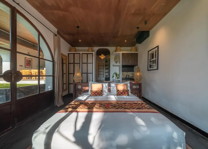 Villa Rimba - Luxury Lush Estate In *