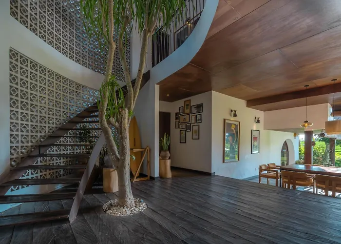 Rimba - Luxury Lush Estate In