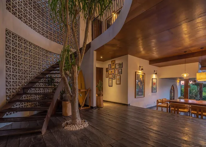 Villa Rimba - Luxury Lush Estate In *