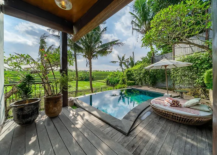 Villa Rimba - Luxury Lush Estate In